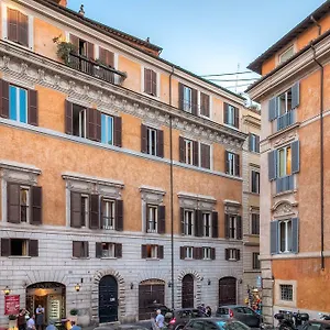 fabuloucity-fontana-di-trevi.it-romehotels.com/