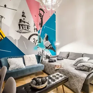 bpr-colorlib-art-apartment.inbudapesthotels.com/